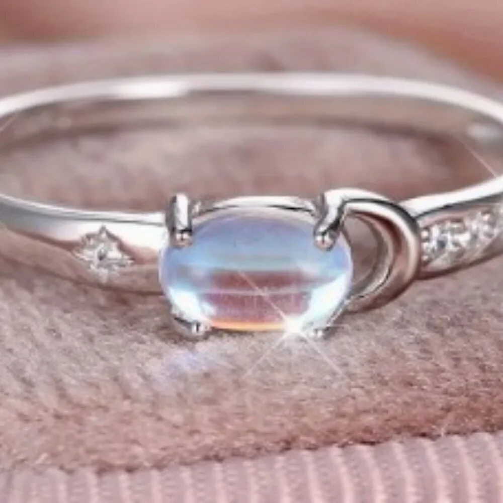 Silver-plated S925 Moonstone Ring with Star and Moon Women size 7